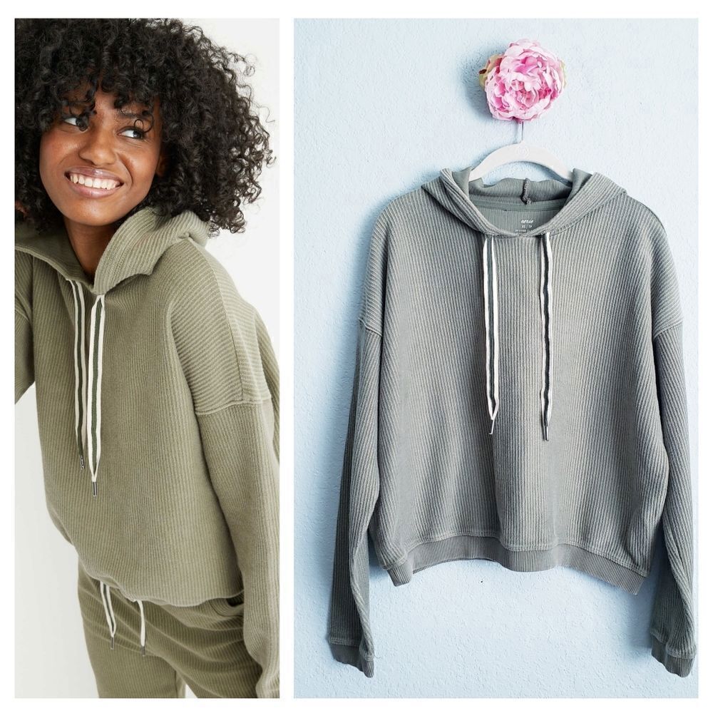 Aerie New Love Green Ribbed Hoodie